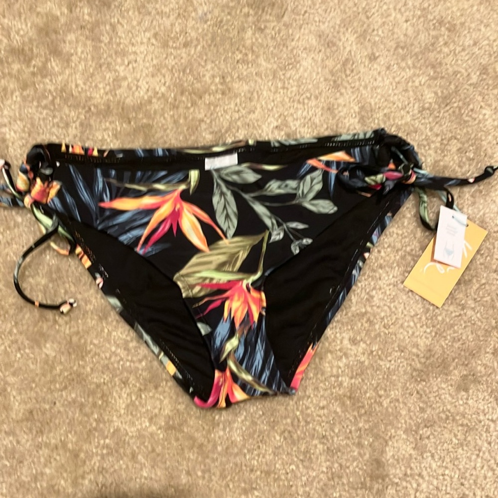 Kona Sol floral black bikini bottom, size M, nwt
